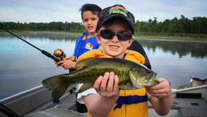 Show 19: Ontario Family Fishing, Win a Free Trip, Guiding & Chartering Services and more
