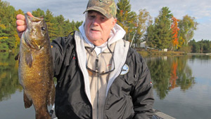 Show 35: Licensing System, Heated Insoles, Fall Fishing and Thunder Bay Bow Hunt