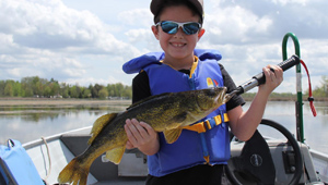 Show 12: Ontario’s Giants, Guided Hunts and Lake Scugog Walleye